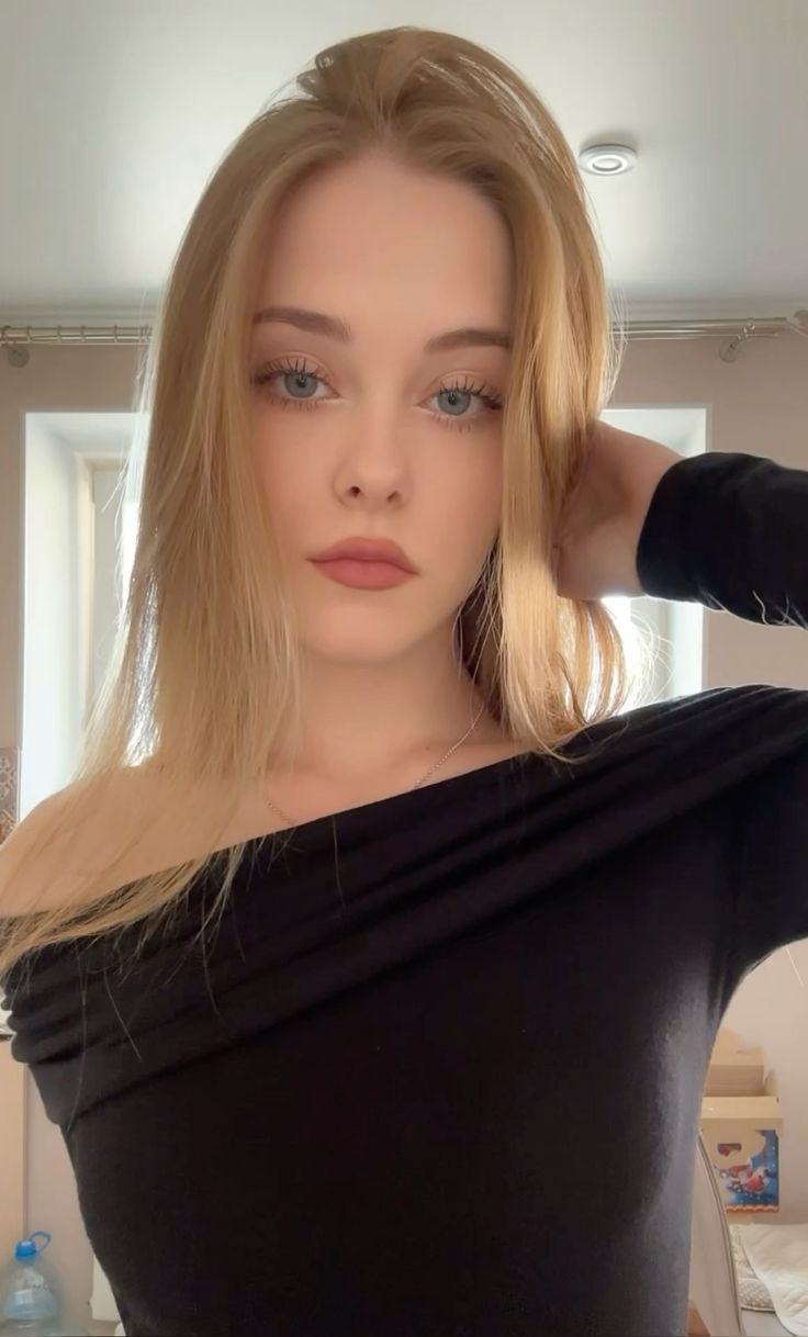 Ava
